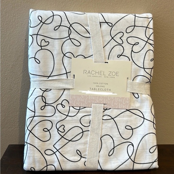 Rachel Zoe Other - Rachel Zoe Valentines Day White Black Hearts Tablecloth 60”x 104” Love Cotton